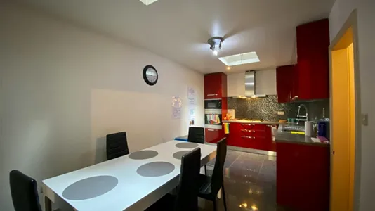 Rooms in Brussels Sint-Joost-ten-Node - photo 6