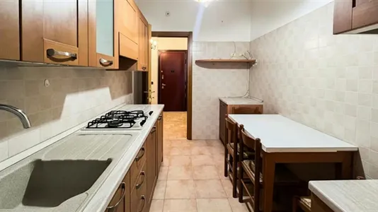 Rooms in Milano Zona 8 - Fiera, Gallaratese, Quarto Oggiaro - photo 9