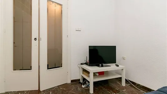 Rooms in Granada - photo 8
