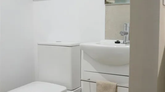 Apartments in Burjassot - photo 4