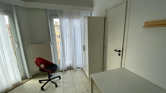 Rooms in Brussels Vorst - photo 4