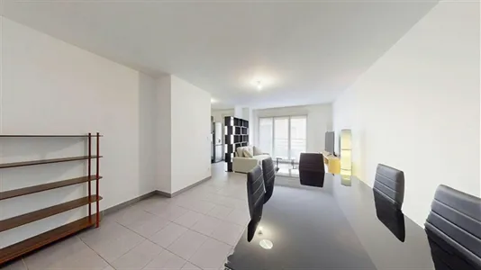 Apartments in Lyon - photo 4
