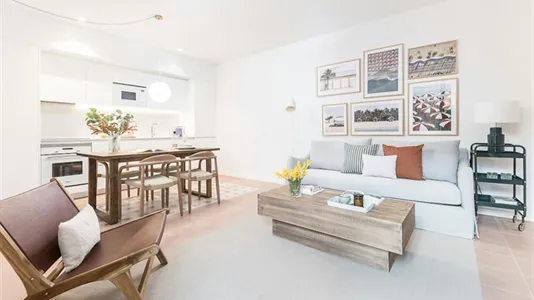 Apartments in Barcelona Ciutat Vella - photo 3