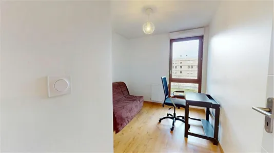 Apartments in Lyon - photo 10