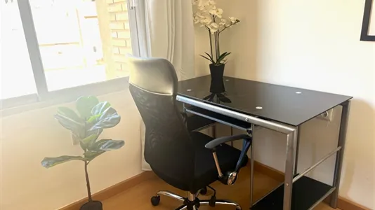 Rooms in Valencia Algirós - photo 5