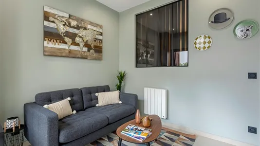 Apartments in Lyon - photo 5