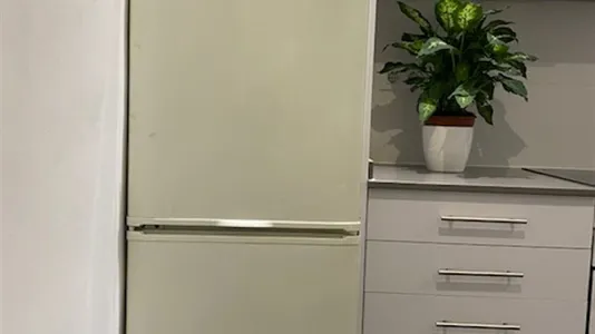 Rooms in Barcelona Ciutat Vella - photo 10