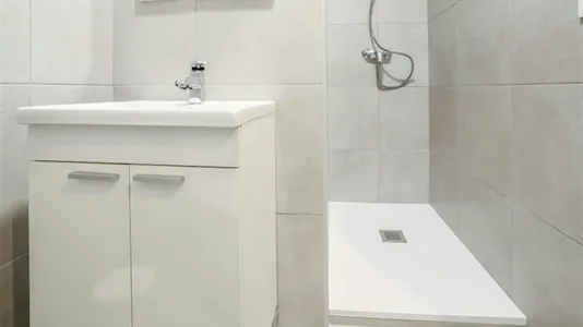 Rooms in Valencia L'Eixample - photo 9