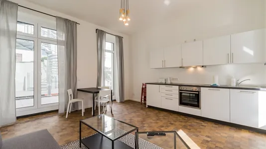 Apartments in Location is not specified - photo 4