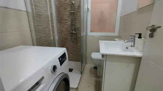 Rooms in Madrid Retiro - photo 8