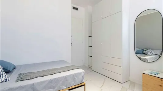 Rooms in Milano Zona 5 - Vigentino, Chiaravalle, Gratosoglio - photo 2
