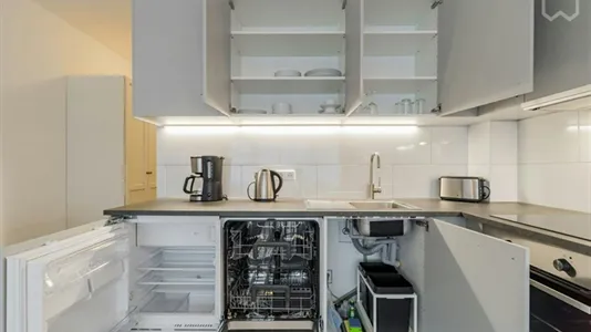 Apartments in Berlin Charlottenburg-Wilmersdorf - photo 8