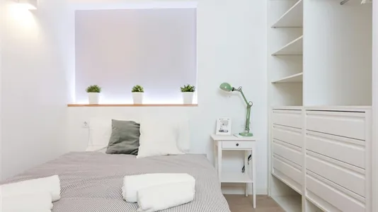 Apartments in Barcelona Ciutat Vella - photo 9