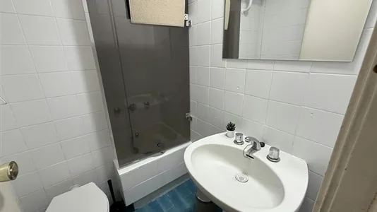 Rooms in Madrid Retiro - photo 10