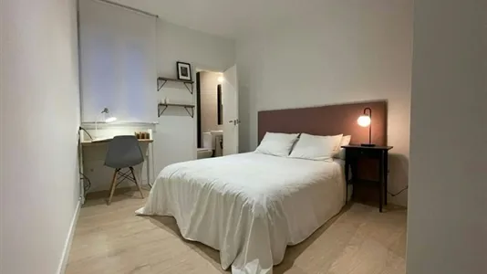 Rooms in Madrid Tetuán - photo 10