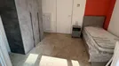 Room for rent, Bologna, Emilia-Romagna, &lt;span class=&quot;blurred street&quot; onclick=&quot;ProcessAdRequest(13664434)&quot;&gt;&lt;span class=&quot;hint&quot;&gt;See streetname&lt;/span&gt;[xxxxxxxxxxxxx]&lt;/span&gt;