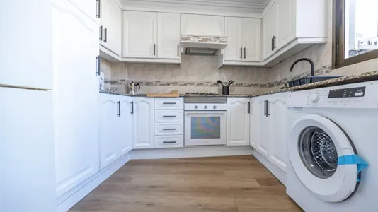 Rooms in Valencia Extramurs - photo 10