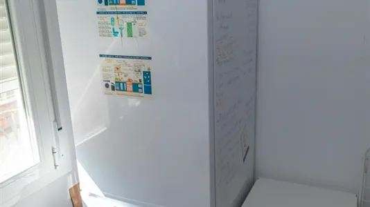 Rooms in Madrid Tetuán - photo 10