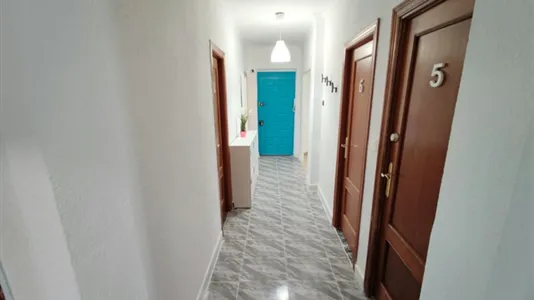 Rooms in Granada - photo 7