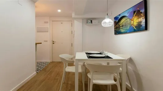 Rooms in Tavernes Blanques - photo 8