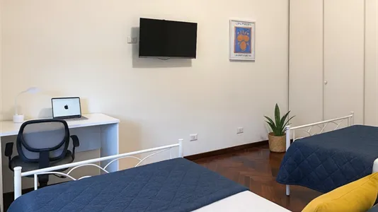 Rooms in Roma Municipio VIII – Appia Antica - photo 9