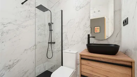 Rooms in Madrid Centro - photo 7