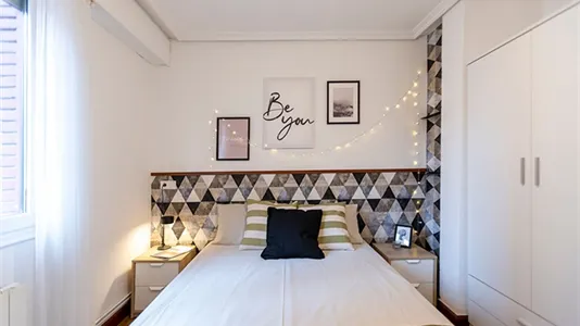 Rooms in Bilbao - photo 5