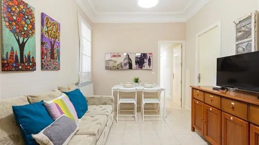 Rooms in Madrid Chamartín - photo 10