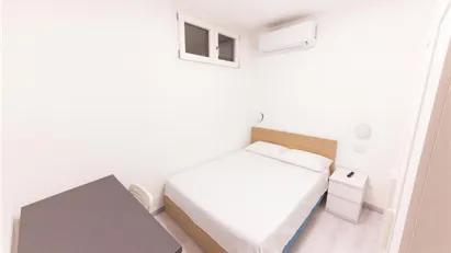Room for rent in Milano Zona 9 - Porta Garibaldi, Niguarda, Milan