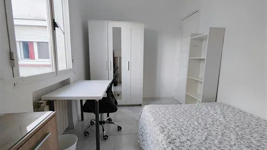 Rooms in Madrid Chamberí - photo 4