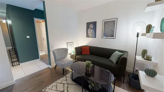 Rooms in Lyon - photo 5