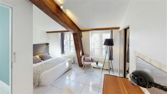 Rooms in Lyon - photo 3