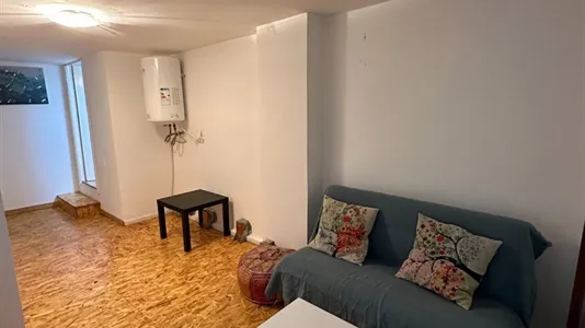 Rooms in Málaga - photo 7