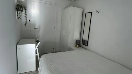Rooms in Burjassot - photo 3