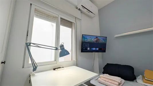 Rooms in Córdoba - photo 7