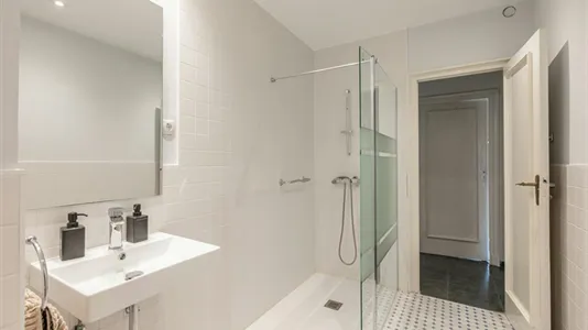 Rooms in Valencia L'Eixample - photo 10