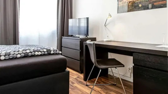 Rooms in Frankfurt Innenstadt I - photo 2