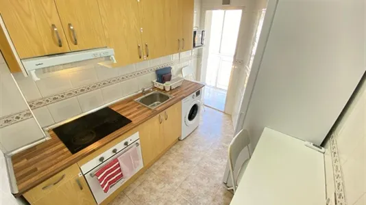 Rooms in Adaro - photo 6