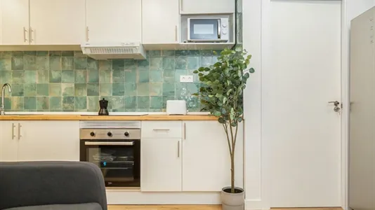 Rooms in Zaragoza - photo 8