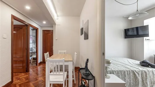 Rooms in Barakaldo - photo 8