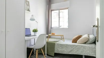Room for rent in Madrid Vicálvaro, Madrid