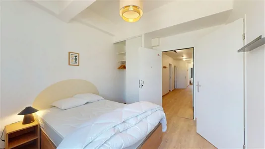 Rooms in Pontoise - photo 1