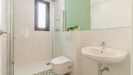 Apartments in Barcelona Ciutat Vella - photo 6