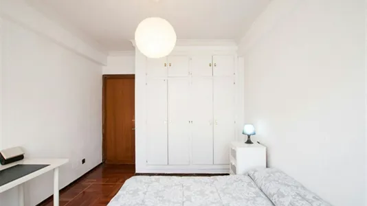 Rooms in Madrid Centro - photo 4