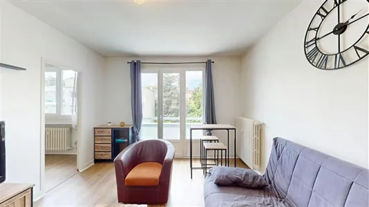 Rooms in Saint-Étienne - photo 4