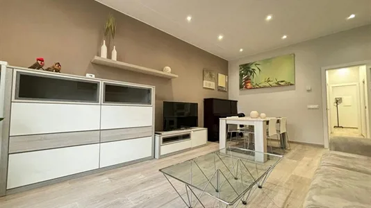 Apartments in Barcelona Eixample - photo 2