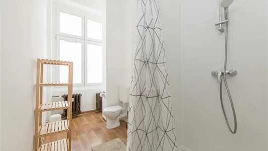 Rooms in Berlin Charlottenburg-Wilmersdorf - photo 6
