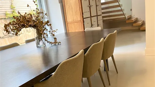 Rooms in Madrid Chamartín - photo 9