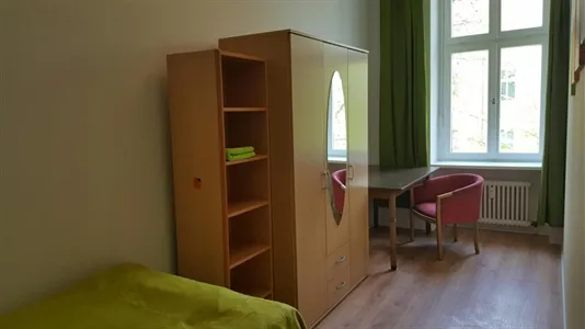 Rooms in Berlin Friedrichshain-Kreuzberg - photo 2