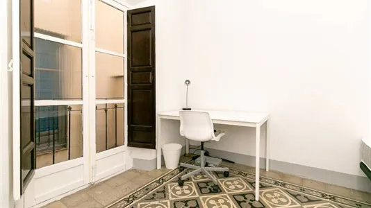 Rooms in Granada - photo 6